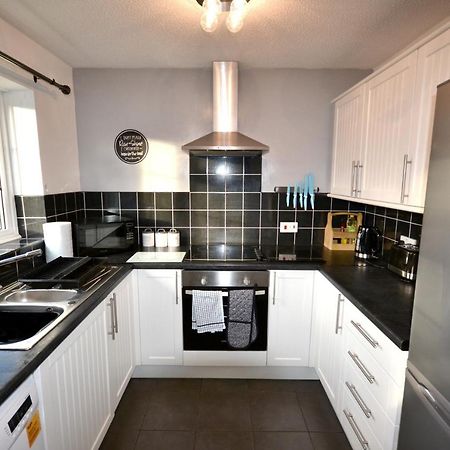 Апартаменти Redmire - 2 Bed 1St Floor Flat Overlooking Green Дарлінгтон Екстер'єр фото